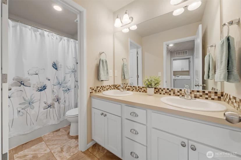 Property photo for 3429 Juno Street Ne, Lacey photo 23