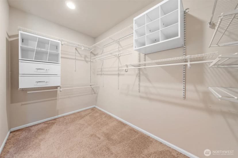 Property photo for 3429 Juno Street Ne, Lacey photo 21