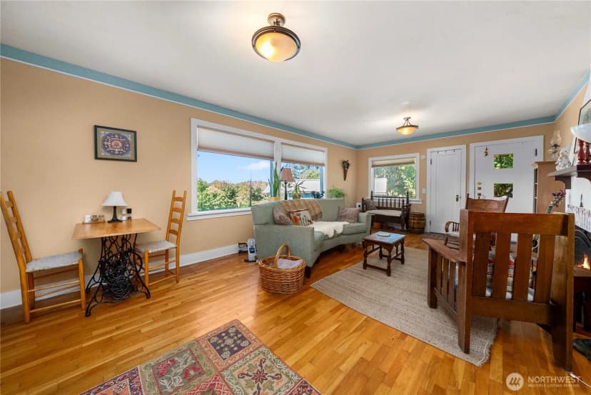 Property photo for 1001 Yew Avenue Ne, Olympia photo 4