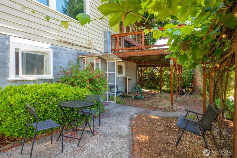 Property photo for 1001 Yew Avenue Ne, Olympia photo 31