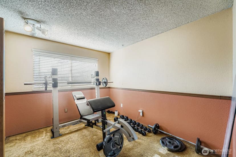 Property photo for 27441 145th Avenue Se, Kent photo 14