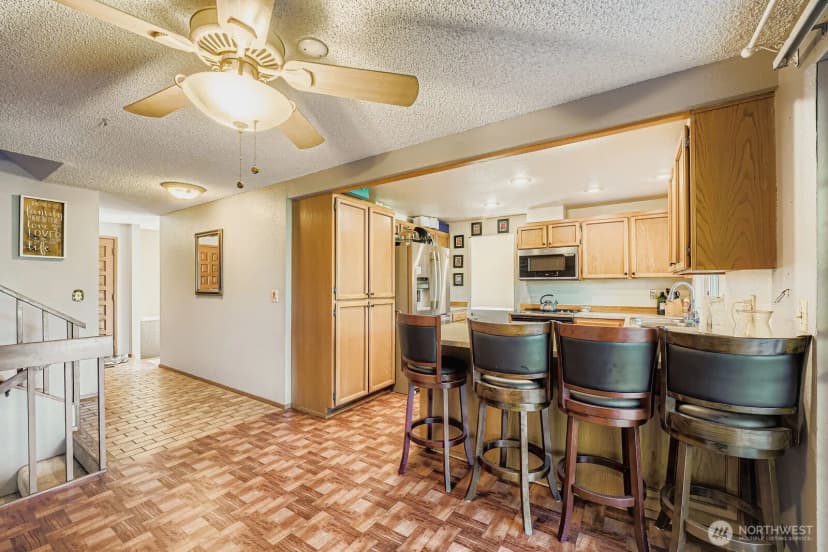 Property photo for 27441 145th Avenue Se, Kent photo 6
