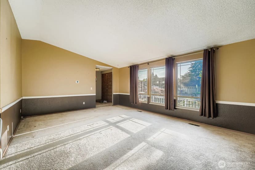 Property photo for 27441 145th Avenue Se, Kent photo 4