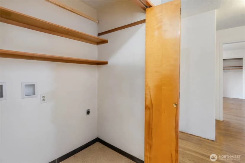 Property photo for 3142 Maple Street, Longview photo 18