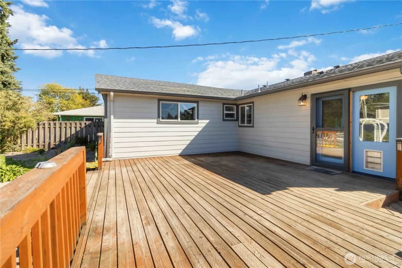 Property photo for 3142 Maple Street, Longview photo 20