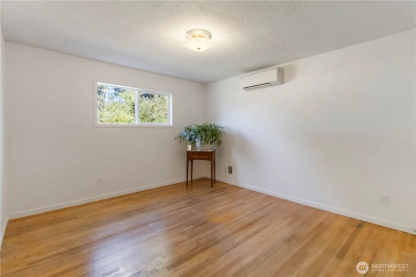 Property photo for 3142 Maple Street, Longview photo 12