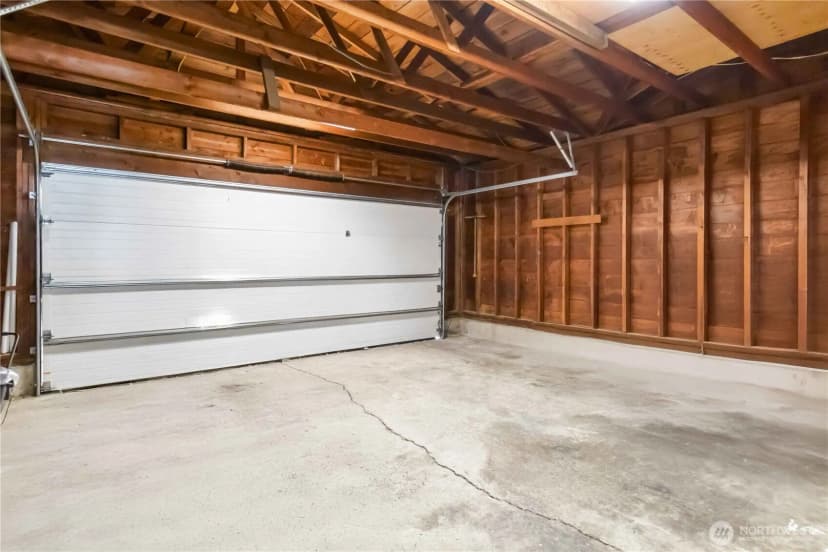 Property photo for 3142 Maple Street, Longview photo 24