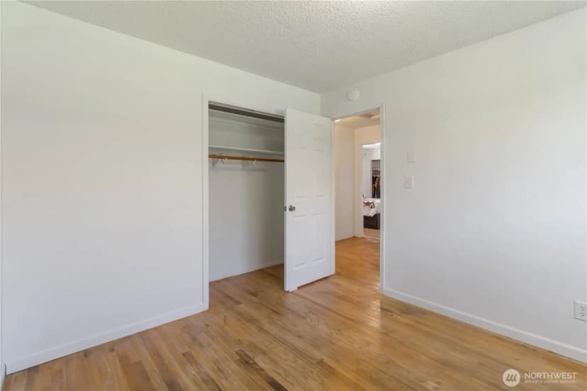 Property photo for 3142 Maple Street, Longview photo 11
