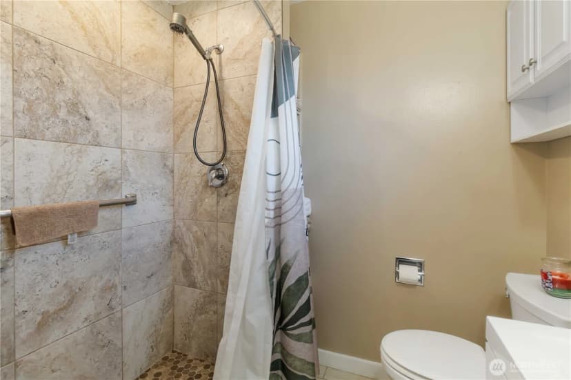 Property photo for 3142 Maple Street, Longview photo 17