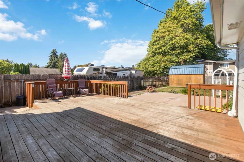 Property photo for 3142 Maple Street, Longview photo 19