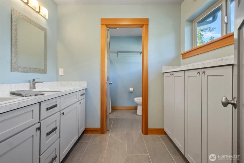 Property photo for 8996 Dearborn Avenue, Blaine photo 26