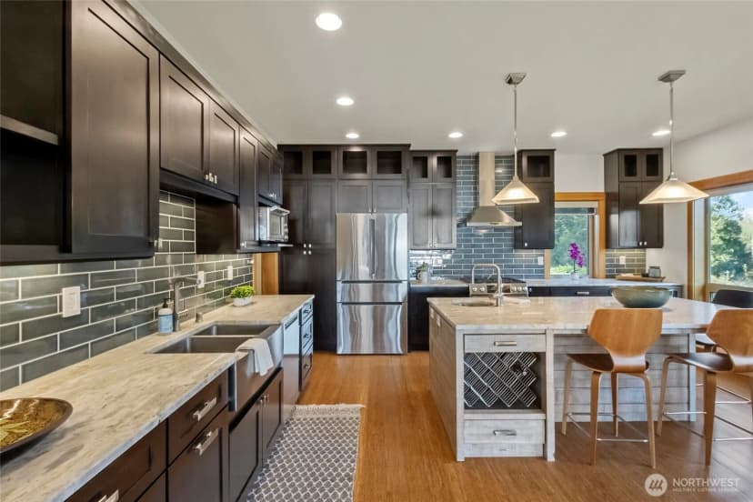 Property photo for 8996 Dearborn Avenue, Blaine photo 16