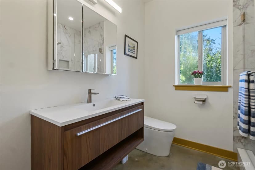 Property photo for 8996 Dearborn Avenue, Blaine photo 30