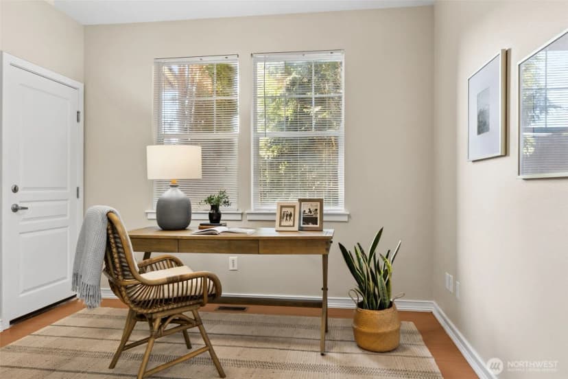 Property photo for 902 S Linden Lane, Tacoma photo 13
