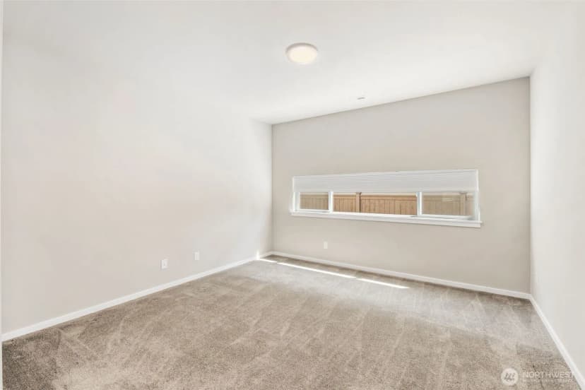 Property photo for 12816 Se 213th Street, Kent photo 33