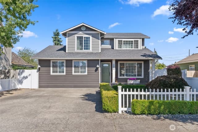 Property photo for 1020 H Street, Centralia