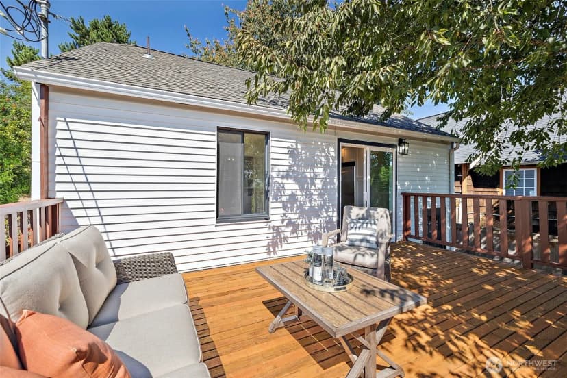 Property photo for 7132 34th Avenue Sw, Seattle photo 33
