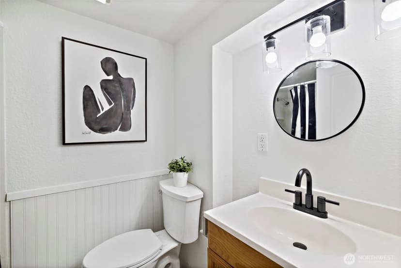 Property photo for 7132 34th Avenue Sw, Seattle photo 28