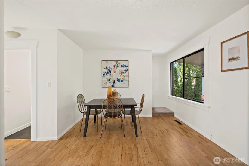 Property photo for 7132 34th Avenue Sw, Seattle photo 11