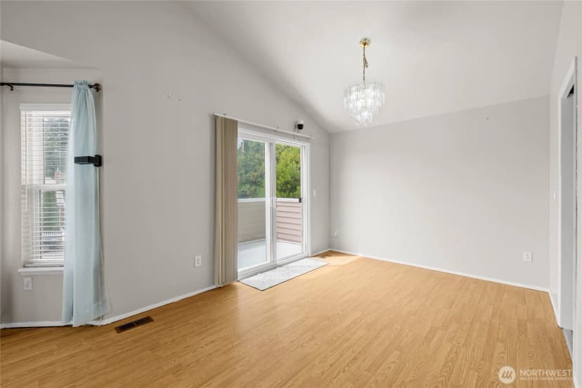 Property photo for 742 N 103rd Street, Seattle photo 9