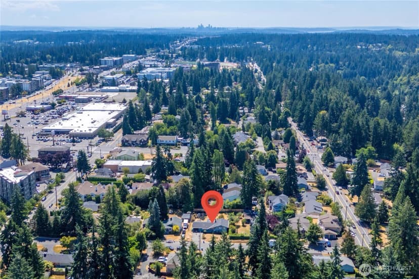 Property photo for 725 N 188th Street, Shoreline photo 36