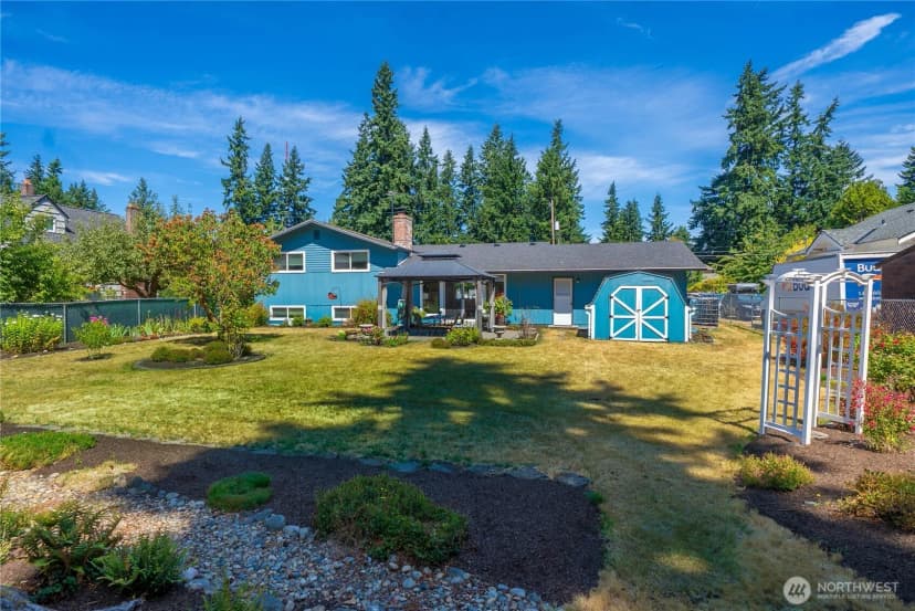 Property photo for 725 N 188th Street, Shoreline photo 29