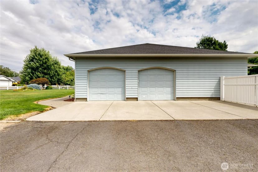 Property photo for 940 Bryant Avenue, Walla Walla photo 30