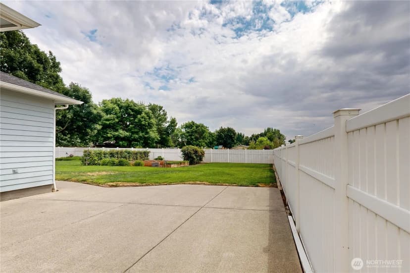 Property photo for 940 Bryant Avenue, Walla Walla photo 32