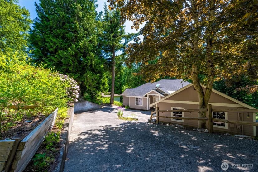 Property photo for 3204 30th Street, Bellingham photo 35
