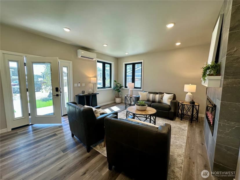 Property photo for 571 Creston Court, Bellingham photo 12