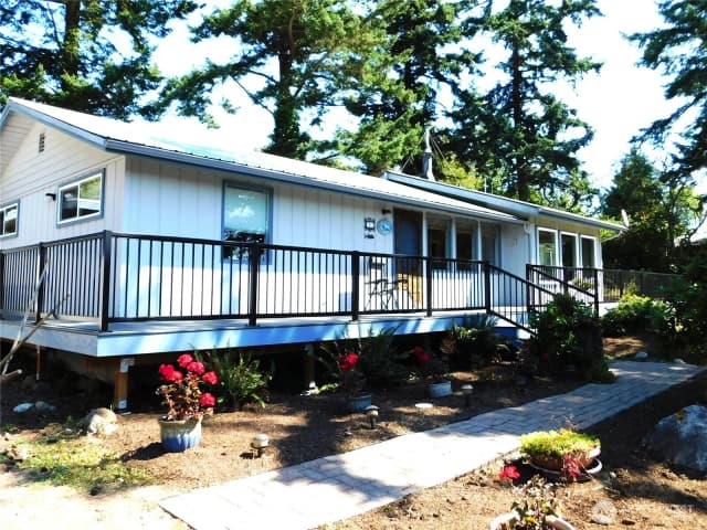 Property photo for 54 Cedar Street, Friday Harbor photo 3