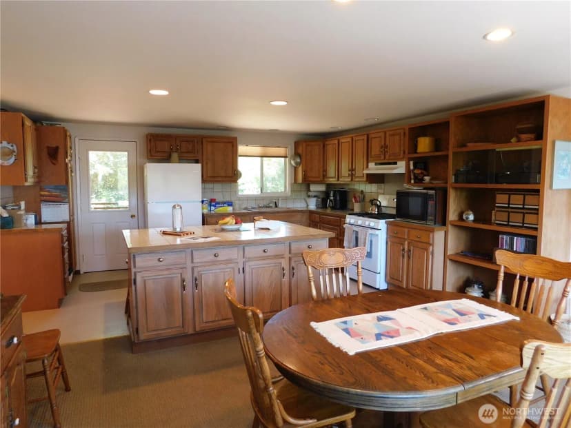 Property photo for 54 Cedar Street, Friday Harbor photo 7