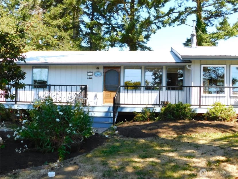 Property photo for 54 Cedar Street, Friday Harbor