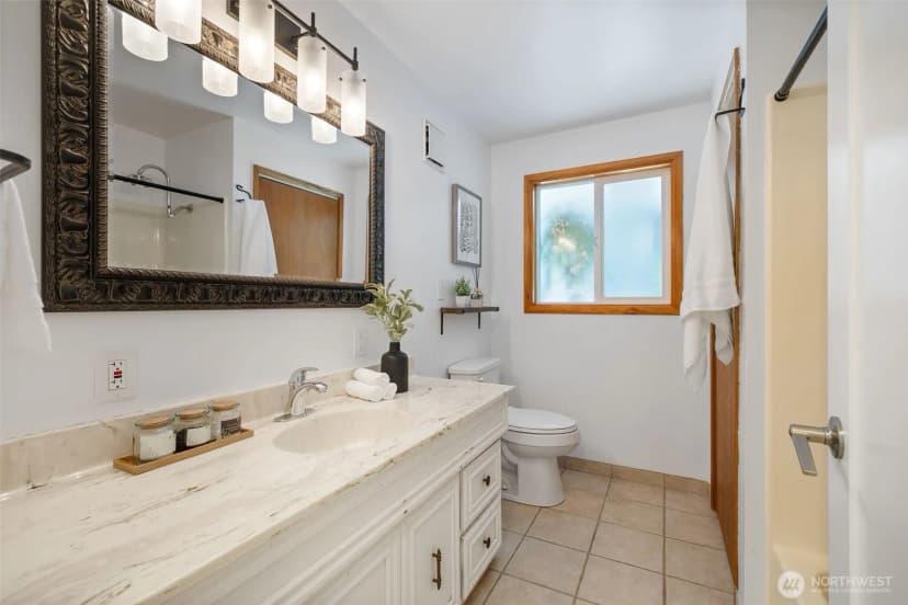 Property photo for 20932 3rd Avenue W, Lynnwood photo 16