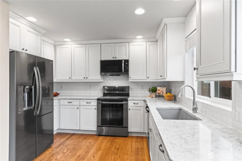 Property photo for 14227 50th Avenue Se, Everett photo 13