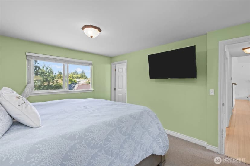 Property photo for 15028 45th Place W, Lynnwood photo 12