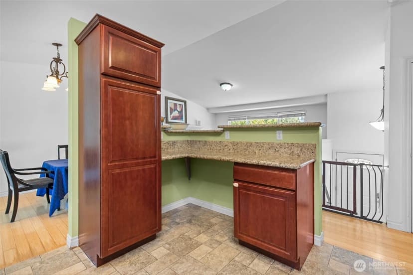 Property photo for 15028 45th Place W, Lynnwood photo 11