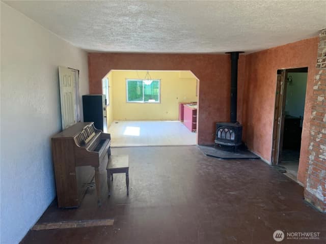 Property photo for 3037 Massey Road, Everson photo 5