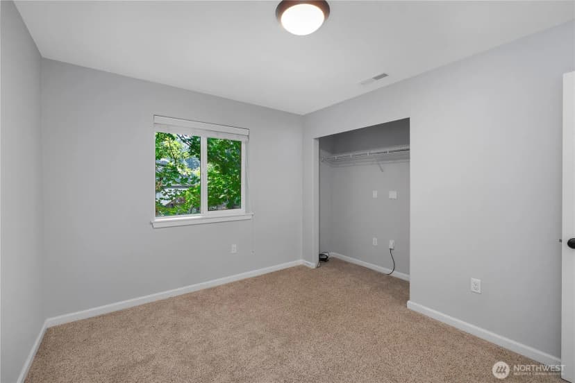 Property photo for 1506 Onyx Street Se, Olympia photo 18