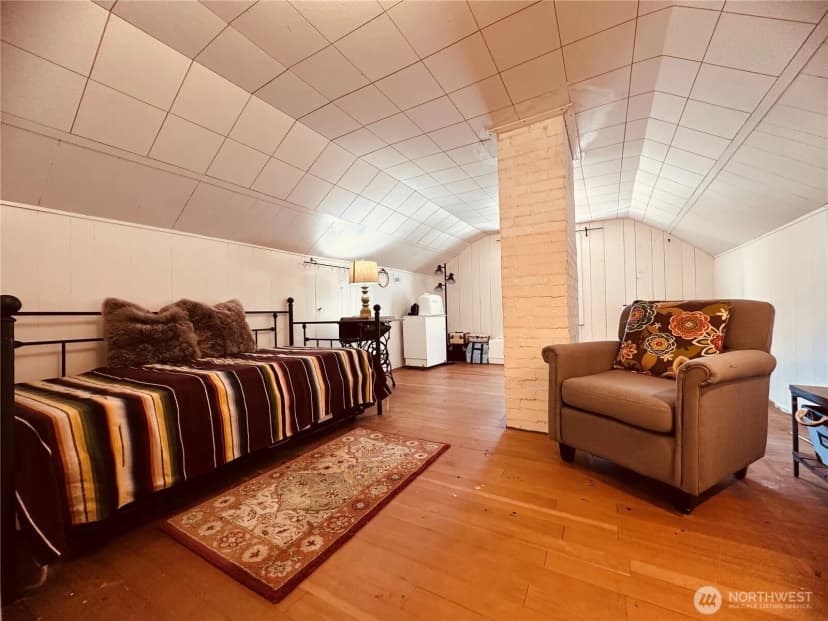 Property photo for 1550 Larch Street, Raymond photo 22