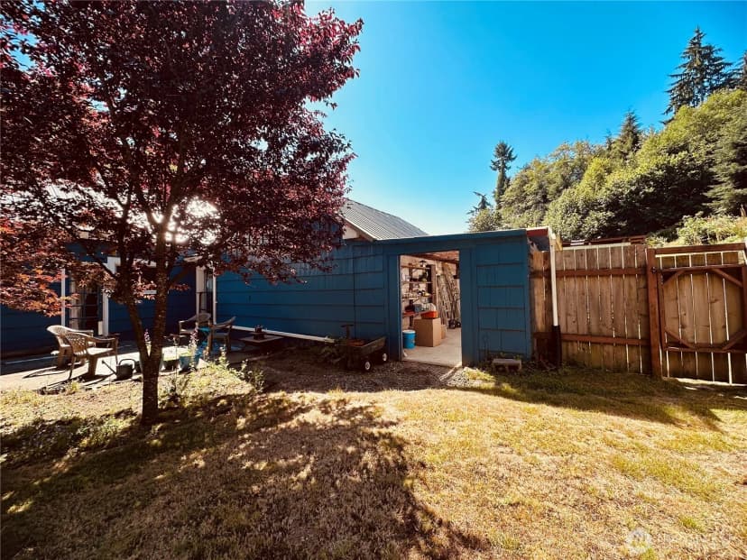 Property photo for 1550 Larch Street, Raymond photo 4