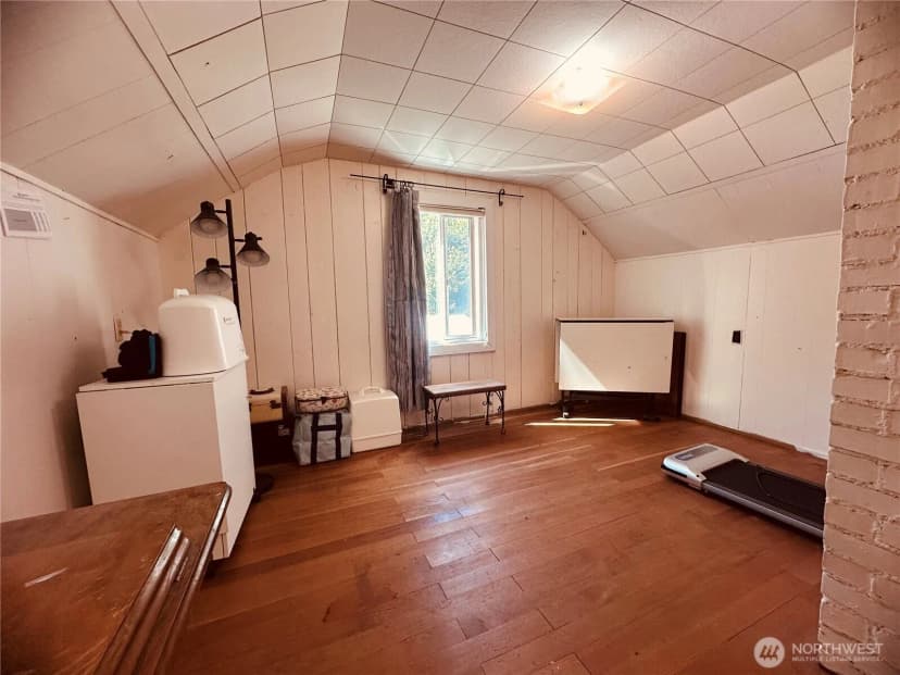 Property photo for 1550 Larch Street, Raymond photo 23