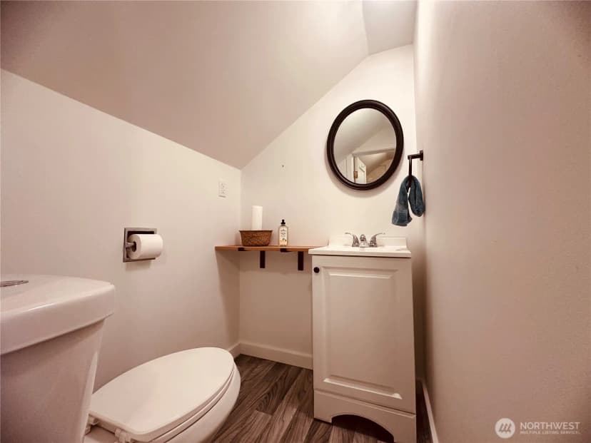 Property photo for 1550 Larch Street, Raymond photo 24