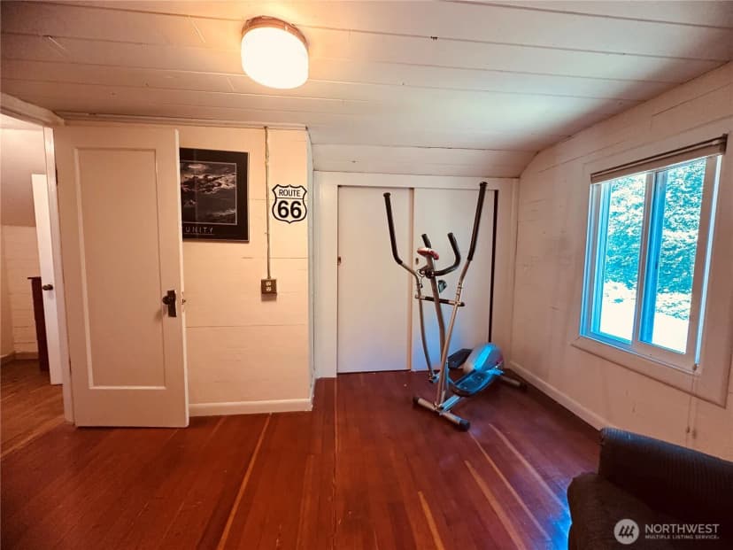 Property photo for 1550 Larch Street, Raymond photo 25