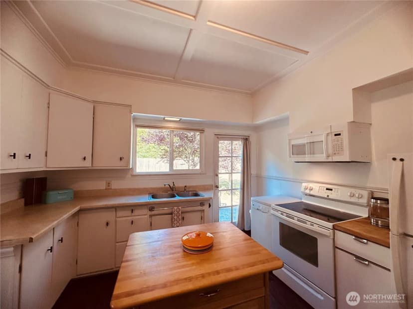 Property photo for 1550 Larch Street, Raymond photo 9