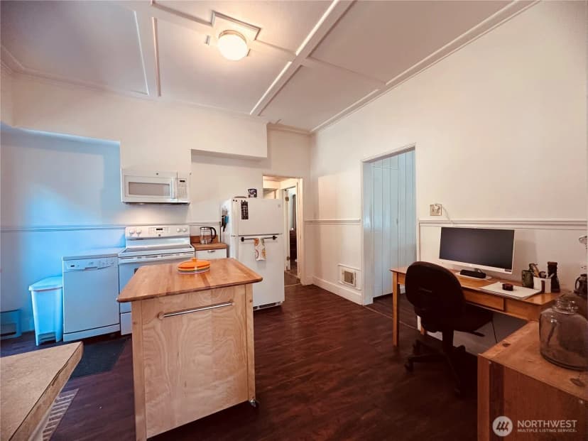 Property photo for 1550 Larch Street, Raymond photo 12