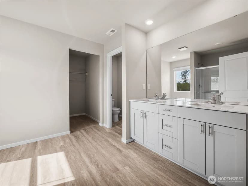 Property photo for 28005 74th Avenue Nw #34, Stanwood photo 11