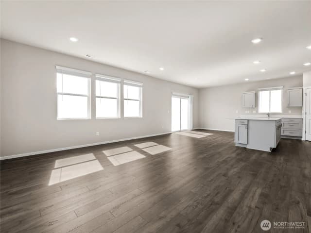 Property photo for 28005 74th Avenue Nw #34, Stanwood photo 5