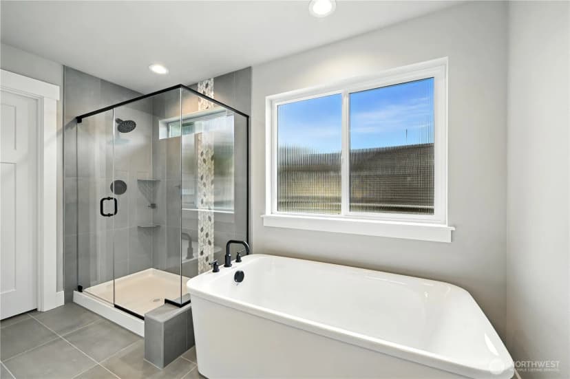 Property photo for 19128 Meridian Drive Se #cw 05, Bothell photo 29
