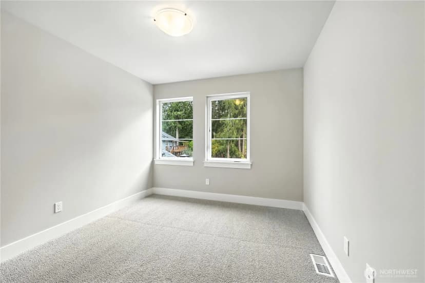 Property photo for 19128 Meridian Drive Se #cw 05, Bothell photo 35